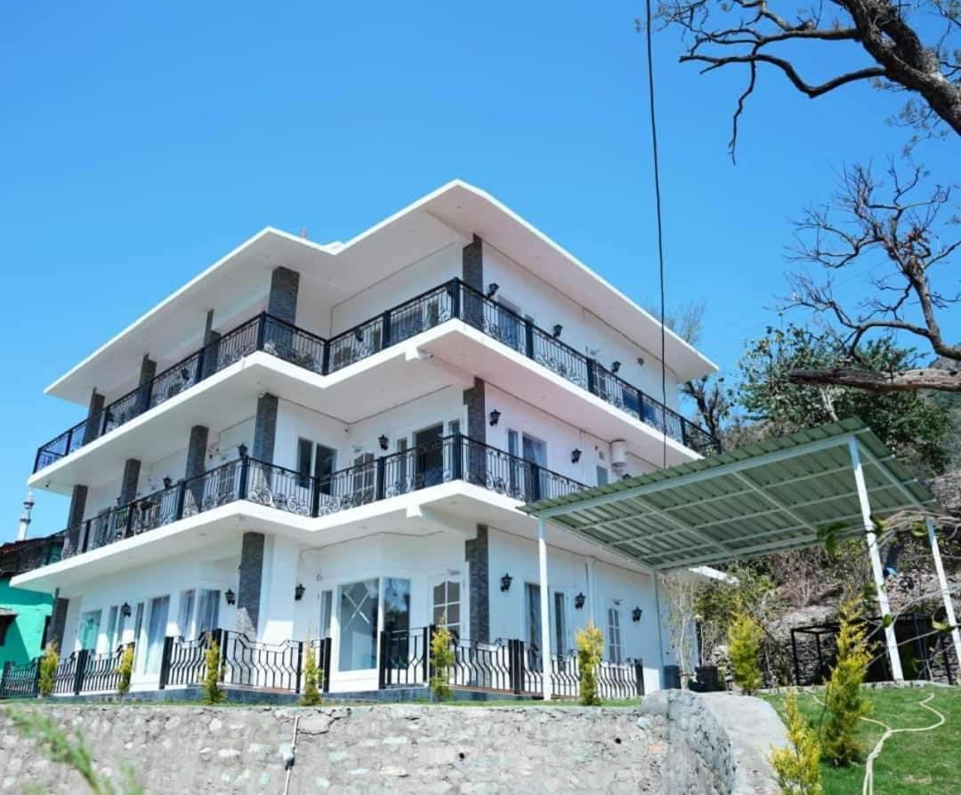 The Periwinkle Homestay Bhīm Tāl Eksteriør bilde