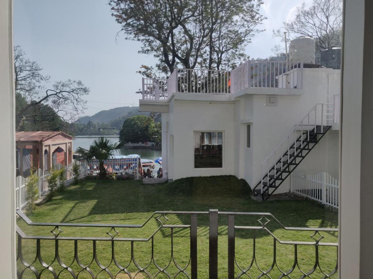 The Periwinkle Homestay Bhīm Tāl Eksteriør bilde