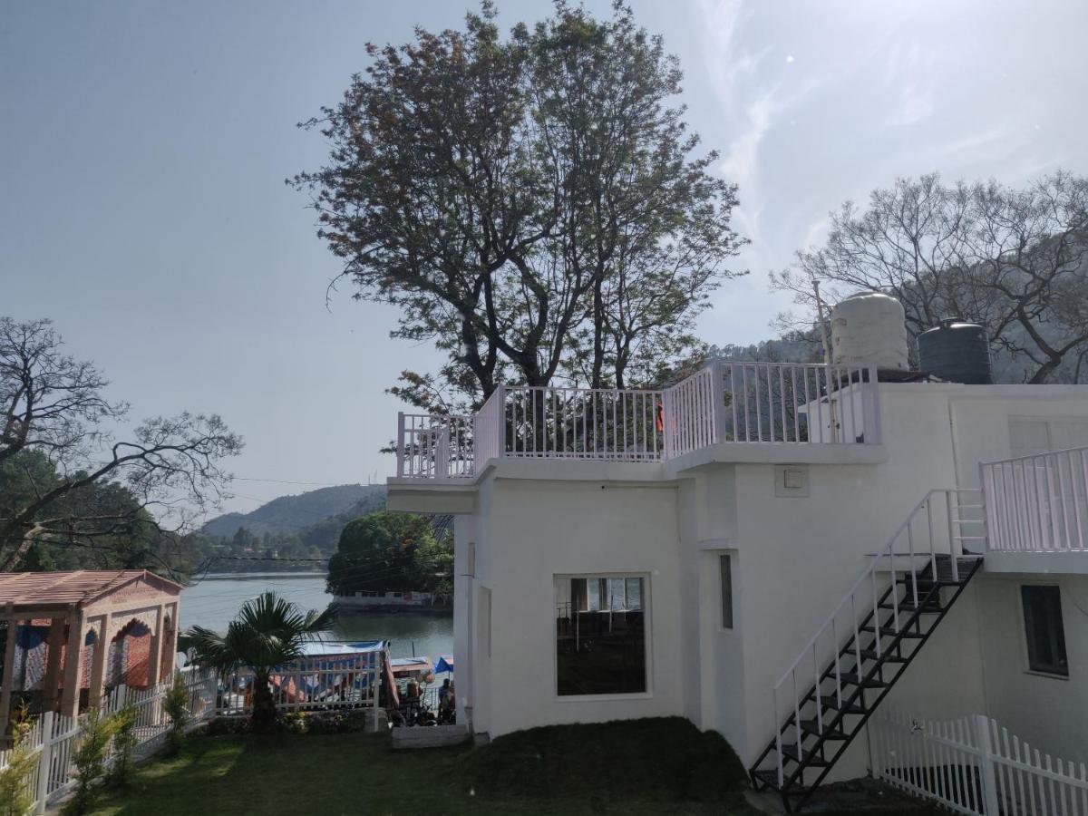 The Periwinkle Homestay Bhīm Tāl Eksteriør bilde