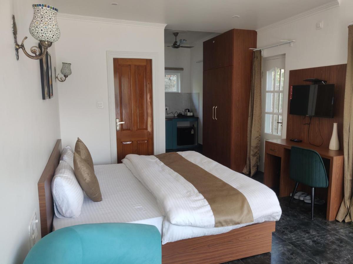The Periwinkle Homestay Bhīm Tāl Eksteriør bilde
