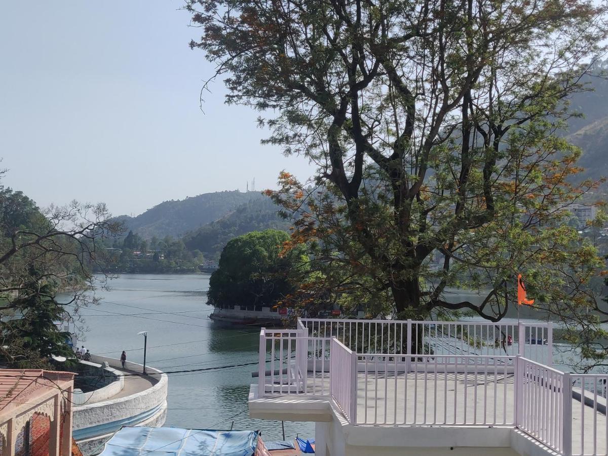 The Periwinkle Homestay Bhīm Tāl Eksteriør bilde
