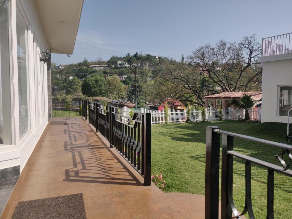 The Periwinkle Homestay Bhīm Tāl Eksteriør bilde