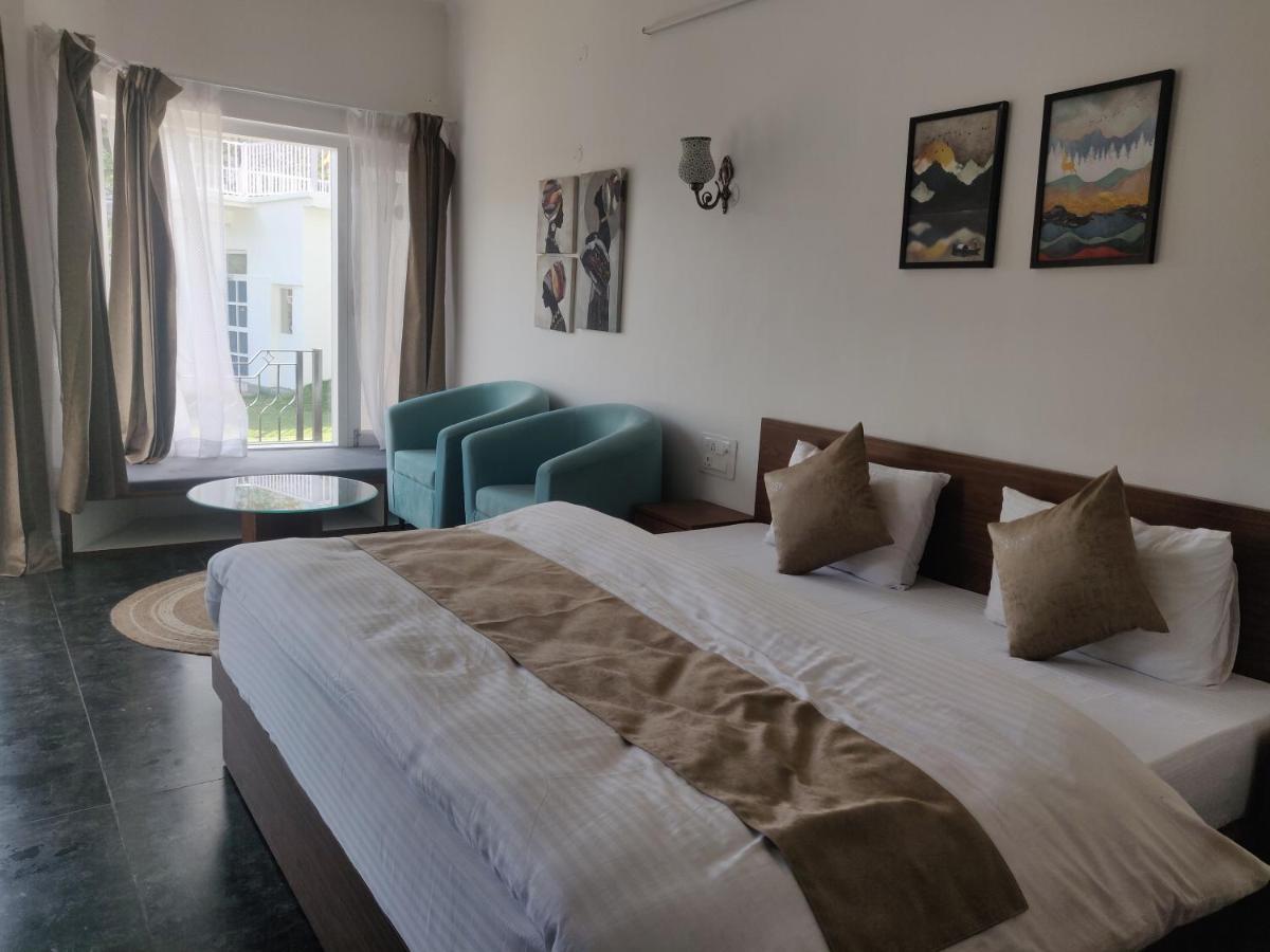 The Periwinkle Homestay Bhīm Tāl Eksteriør bilde
