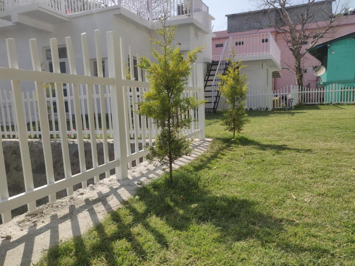 The Periwinkle Homestay Bhīm Tāl Eksteriør bilde